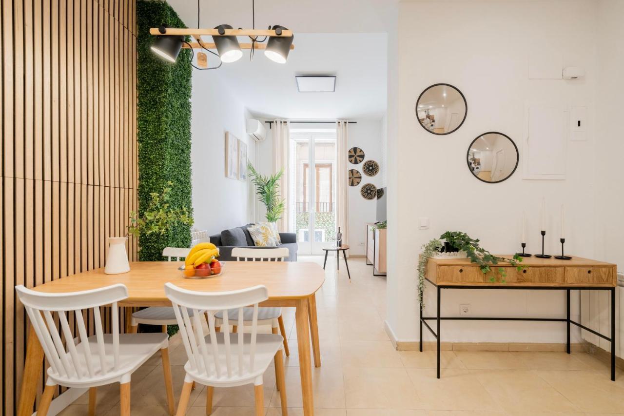 For You Rentals Elegante Y Bonito Apartamento Temporal En El Corazon De Madrid Inf1C Eksteriør bilde